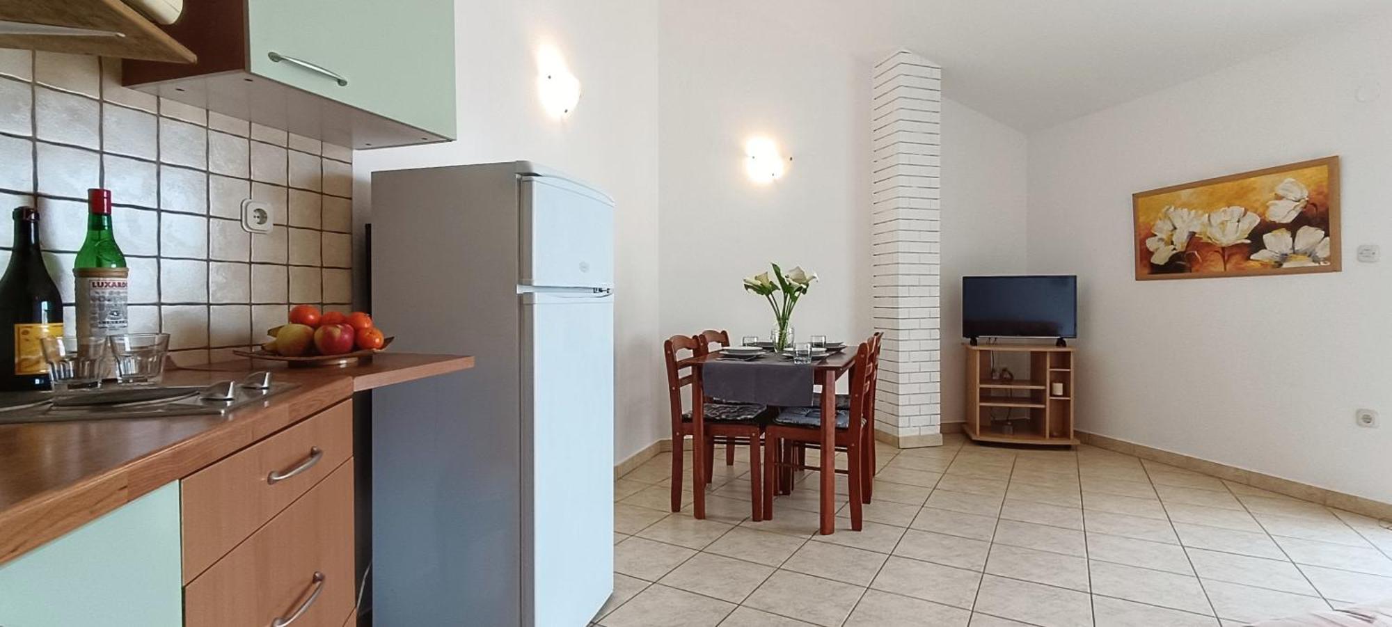 Apartments Roko Lalin Пакоштане Экстерьер фото