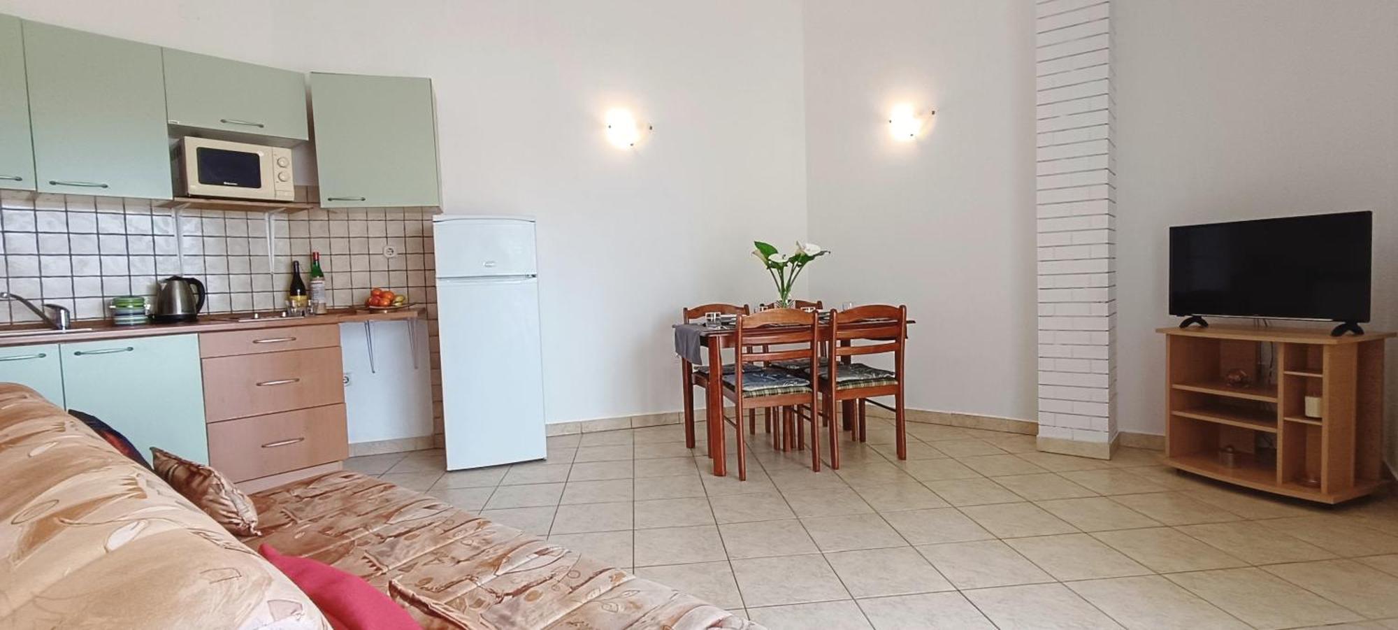 Apartments Roko Lalin Пакоштане Экстерьер фото